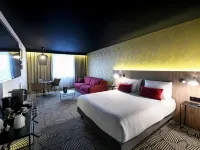 Hôtel Mercure Arras Centre Gare Hotels near Studio 54 - Cocktails Bar