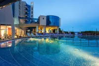 Blue Pearl Hotel - Pools