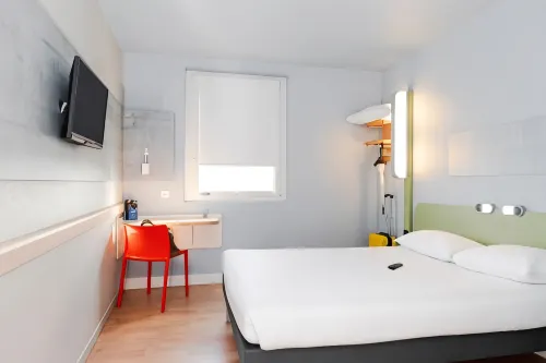 Ibis Budget Paris Porte de Vanves Hotels in Vanves