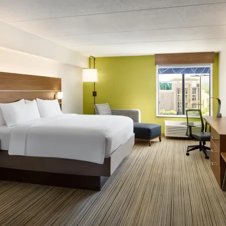 Holiday Inn Express & Suites ATLANTA - TUCKER NORTHLAKE by IHG