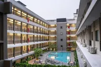 College Haus Rangnam - piscine