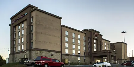 Hampton Inn & Suites by Hilton St. John's Airport Отели в г. Лоджи Бэй-Мидл Ков-Аутер Ков