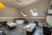 Hotel Prezydent Hotels in Spala