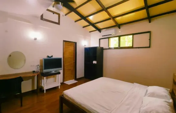 雷內帝威斯度假酒店