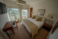 Hotel Iruña - Beach