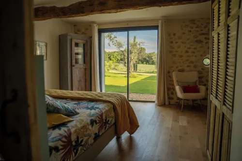 Mas 15 Pers - Un Nid en Provence