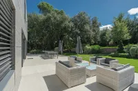 Domaine Rampale Hotels in Fuveau