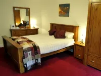 Elphinstone Hotel Hotels in Abington