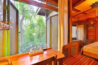 The Rainforest GEO Lodge Hotels in Buikwe