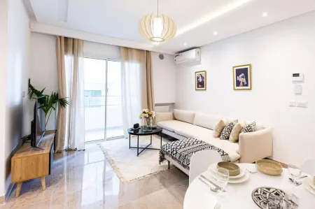 Le Lys: Haut de Gamme Aux Jardins de Carthage