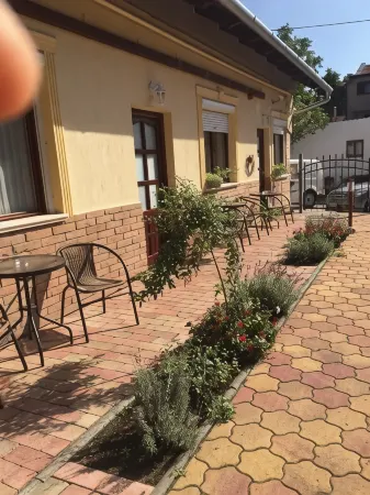 Guest House Romantika Panzio