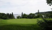 Château Arnaud Hotels in Sept-Îles