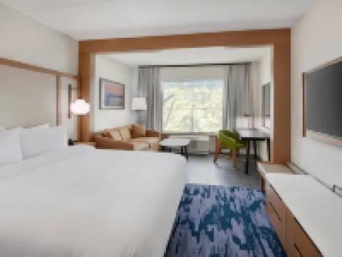 フェアフィールド イン & スイーツ バイ マリオット コロンビア・ダウンタウン コロンビアのホテル