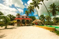 Chakra Le Esconddida House Hotels near Bacalar Chico National Park and Marine Reserve