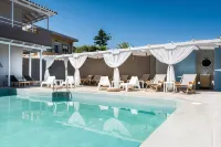 Anemos Suites by Estia - Beach