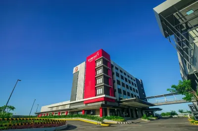 ซัมมิทโรงแรมนากา โรงแรมใน