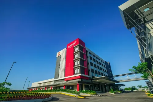 Summit Hotel Naga
