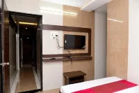 Nivant Lodge Hotels in Solapur