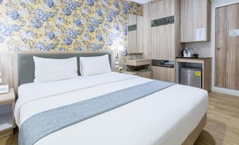 Leela Orchid Hotel