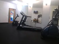 Super 8 by Wyndham Grove City - Gym