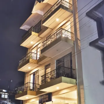 The Blue Jay Hostel - Dorms & Room's