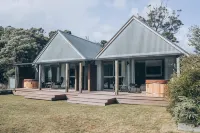Risby Cove Boutique Hotel Hotels in Queenstown