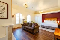 Elm House Inn Hotels near Napa Valley Wine Train