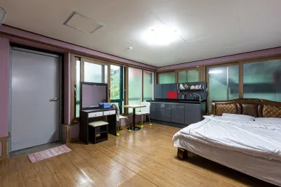 Jeongseon Water Pension Hotels near Ararichon Folk Village