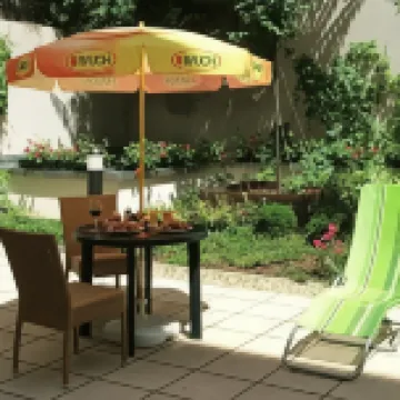 NEXTO DORMERO 酒店布達佩斯 鄰近Budapest's Erotic & Sex Museum的酒店