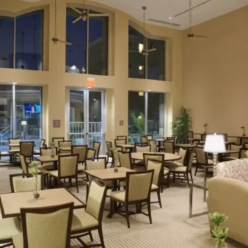 Homewood Suites by Hilton Phoenix Airport South