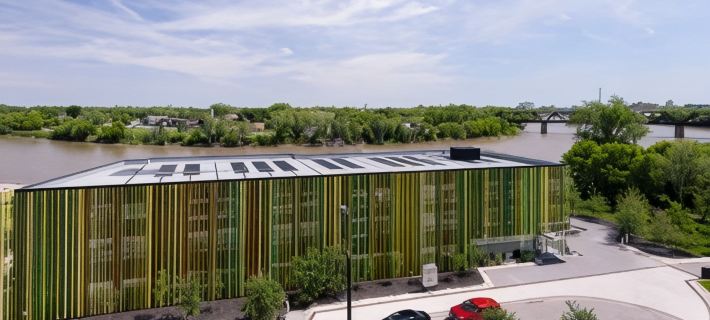 Mere Hotel Hotels in Winnipeg