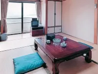 Minshuku Uzushio Hotels near Omishima Bridge