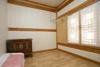 Gurye Unjoru Makdungi Hanok Stay