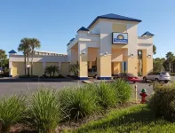 Days Inn by Wyndham Orlando Airport Florida Mall Hotels in Orlando