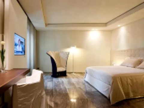 羅瑪諾豪斯酒店 卡塔尼亞省酒店