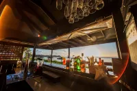 Cocos Hotel Antigua - All Inclusive - Adults Only - bar