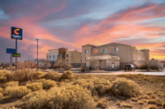 Comfort Inn & Suites