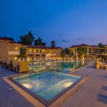 Lagomandra Beach Hotel