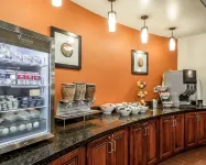 Garner Hotel Lawton - Fort Sill Area - breakfast