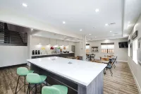 Quality Suites Houston Hobby Airport