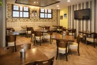 Hotel Spa Galatea - Parking