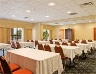 Days Inn by Wyndham Metter - Wifi