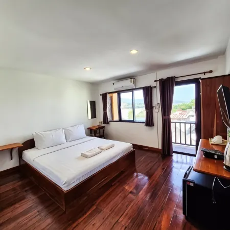 Riverside Houayxay Hotel