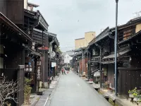 Backpackers Jinya