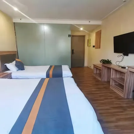 Chengde Riverview Business Hotel