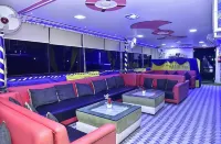 Le-Leisure Hotel - موقف سيارات