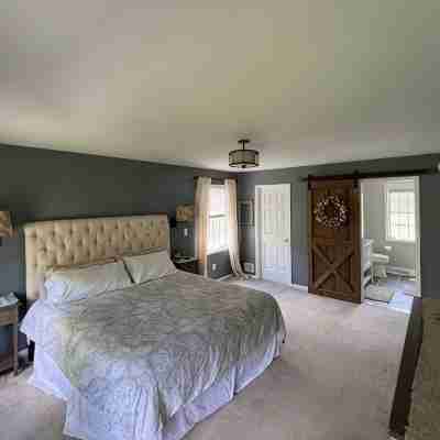Saratoga Racetrack and SPAC getaway Rooms
