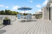 Beach Getaway - Spacious Katama Beach House