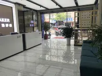 隆林成飛精品飯店