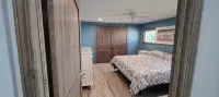 Upscale 3-bedroom house just 5 minutes from all that Ludington has to offer! - 3 Yıldız